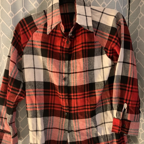 Plaid button up top - Picture 3 of 3